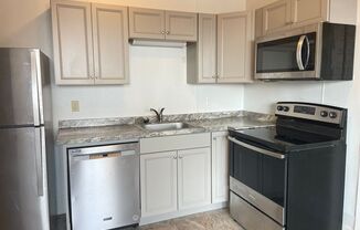 525 1/2 W. King St.