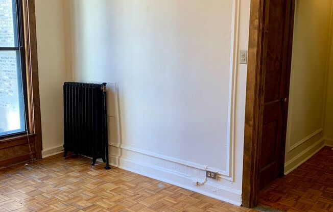 Studio, 1 bath, 350 sqft, $1,355, Unit 530-311