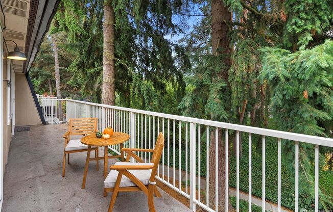 2 beds, 2 baths, $2,095, Unit #1106