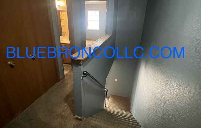 2 beds, 1.5 baths, $1,150, Unit 120