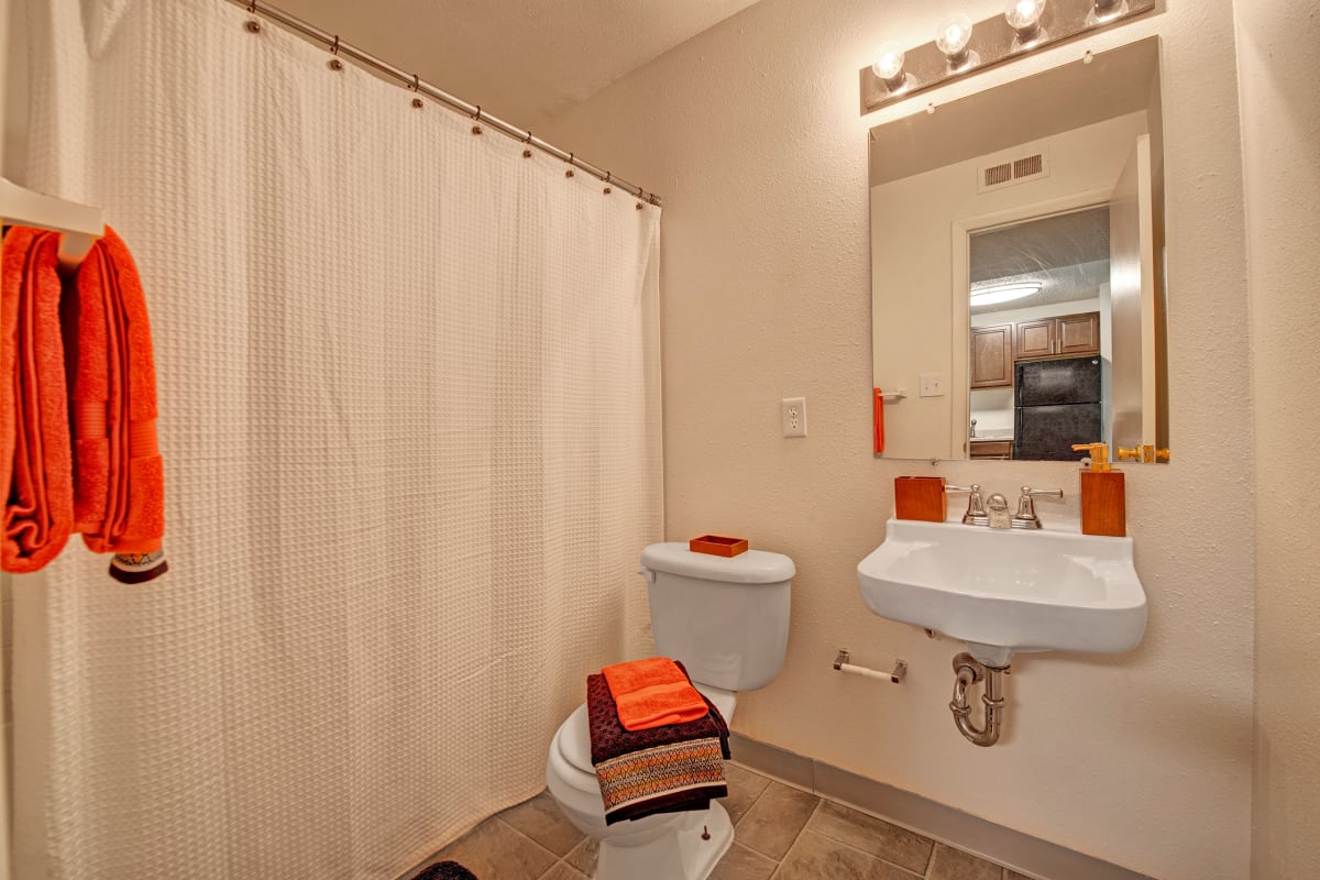 Welcome to Austin Park Apartment Homes