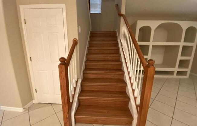 4 beds, 2 baths, 2,301 sqft, $2,350