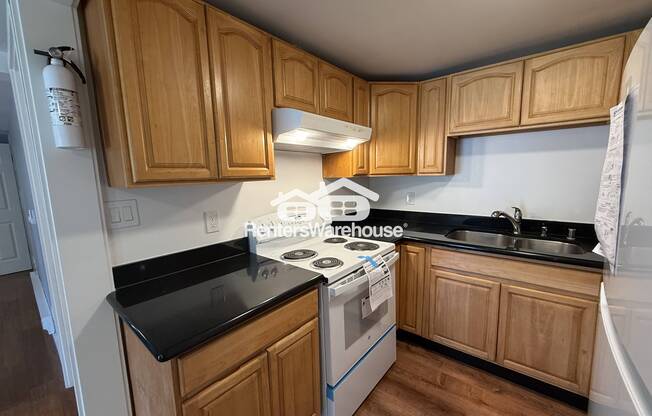 14124 37 AVE S