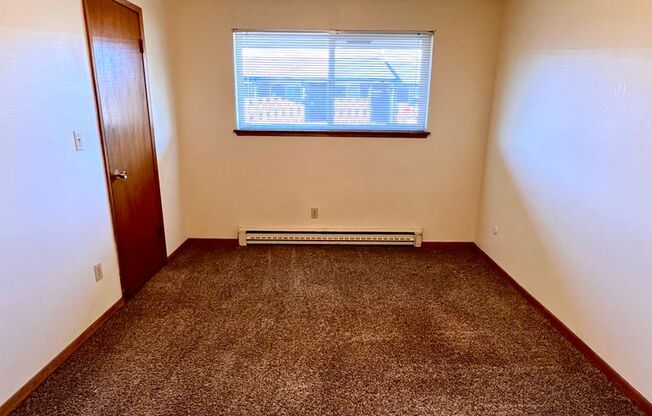 1 bed, 1 bath, 600 sqft, $925, Unit M