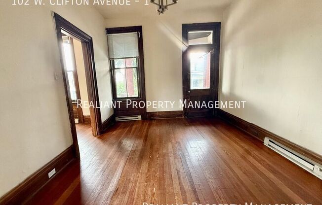 102 W CLIFTON AVE