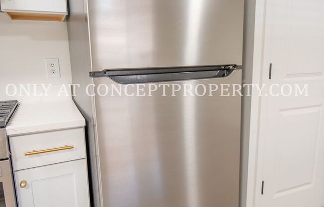 1 bed, 1 bath, 450 sqft, $1,099, Unit 12B