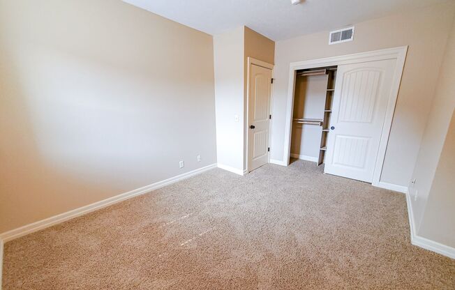 1 bed, 1 bath, 650 sqft, $1,050, Unit 601 - Unit 203 A700