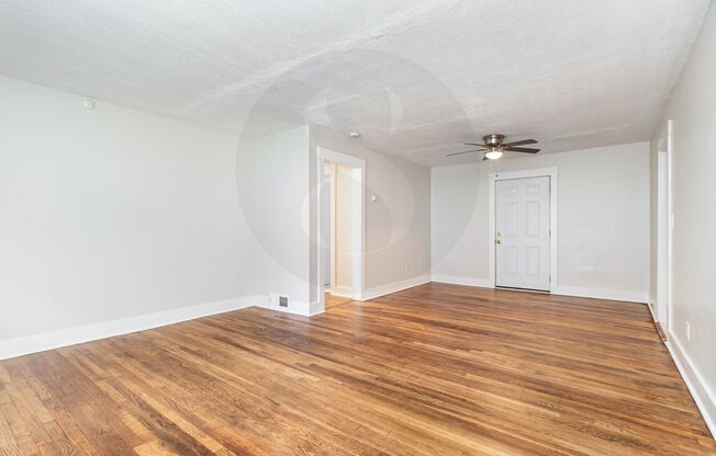Charming 3BR/1BA Ranch Home with Fenced Backyard & Screened Porch