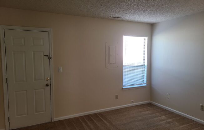 2 beds, 2 baths, $1,375