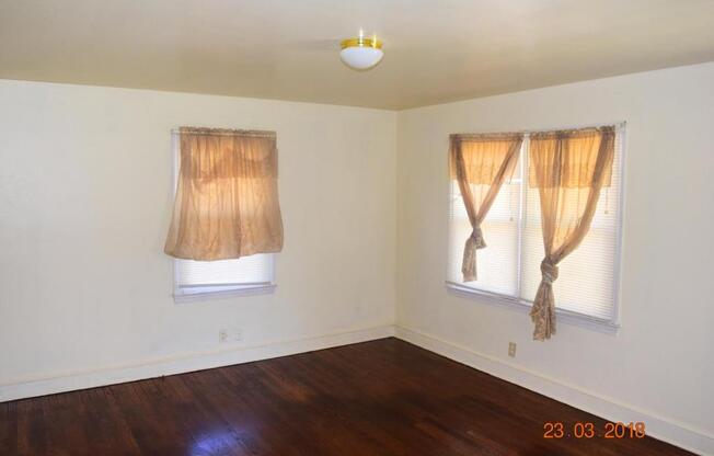 610 DUNLEITH AVE