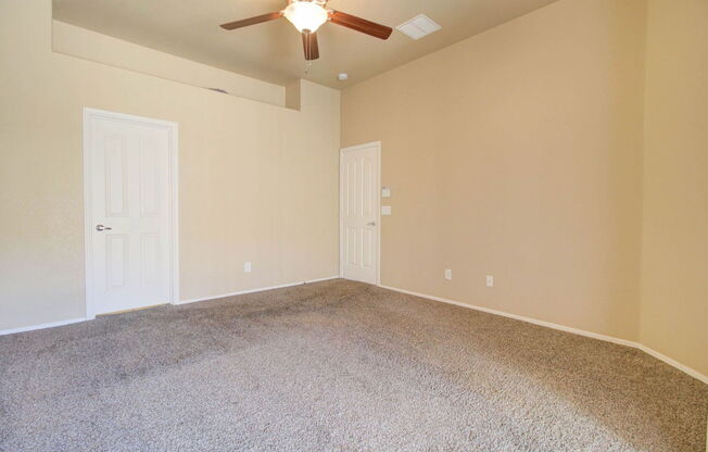 3 beds, 2 baths, 1,248 sqft, $2,400, Unit 1223