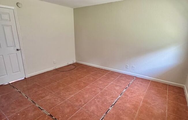 1 BED/ 1 BATH OAKLAND PARK