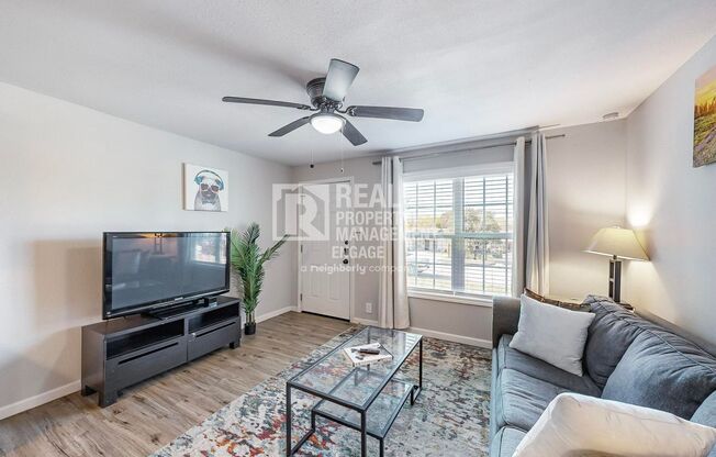 1 bed, 1 bath, $1,390