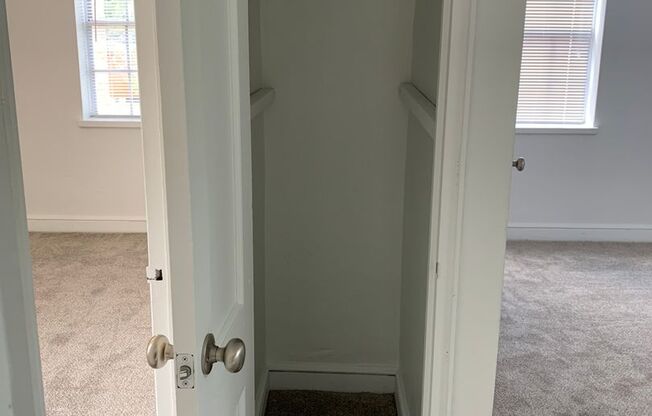 2 beds, 1 bath, 642 sqft, $1,095, Unit 504