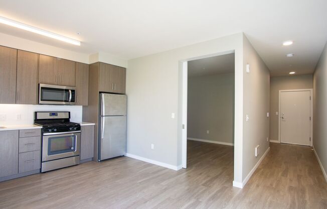 1 bed, 1 bath, $1,295, Unit 403