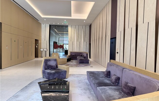 Studio, 1 bath, 480 sqft, $4,800