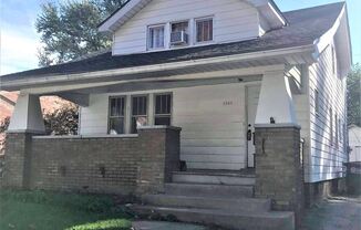 1263 Crestwood Dr