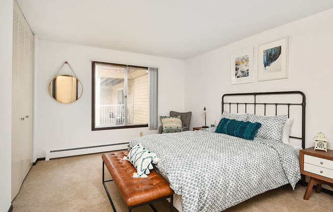 The Pines of Burnsville - Bedroom