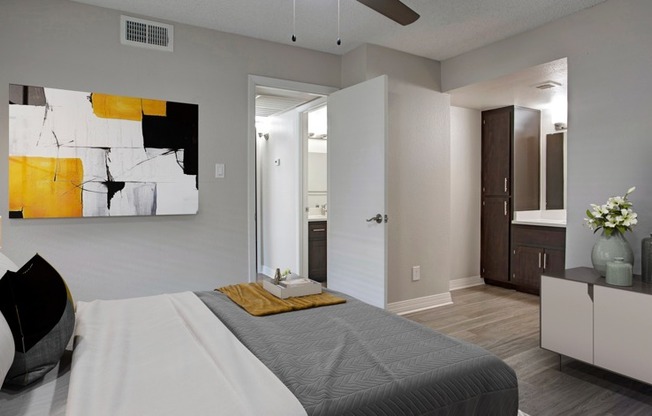 Elegant Bedroom | Apartment Complexes In Chandler Az | Arches at Hidden Creek