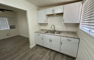 1022 N Palo Verde Blvd