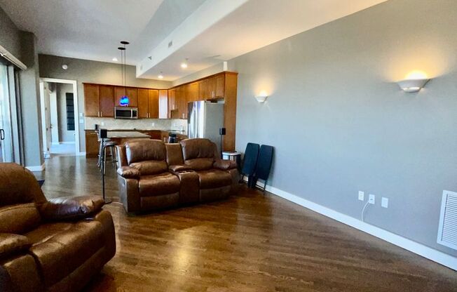 COMING SOON! Stunning 2-Bed, 2-Bath Condo for Rent – Prime Downtown Location!