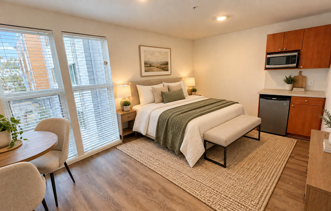 Studio, 1 bath, 190 sqft, $1,450, Unit 3416