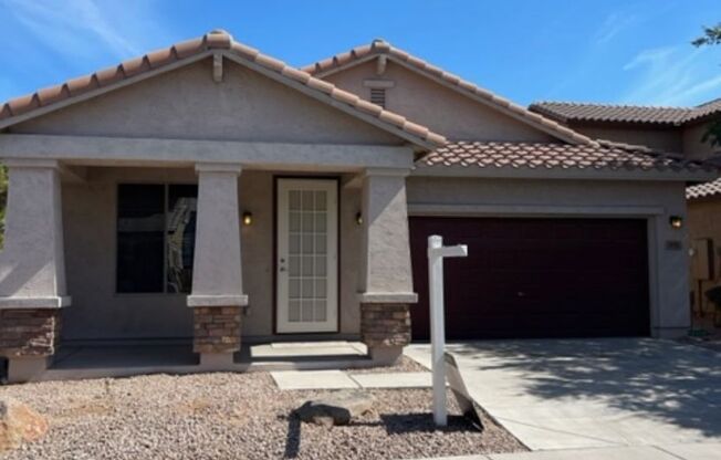 SUN GROVES 3 BED 2 BATH CHANDLER HOME