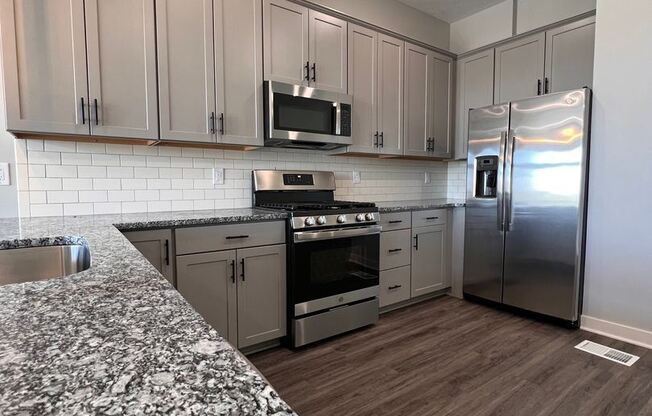 618 N 46th