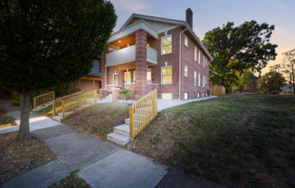 605 607 S CHAMPION AVE