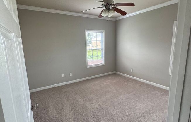1 bed, 1 bath, 780 sqft, $795, Unit 258-B