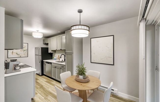 2 beds, 1 bath, 900 sqft, $2,150, Unit Apt. 101