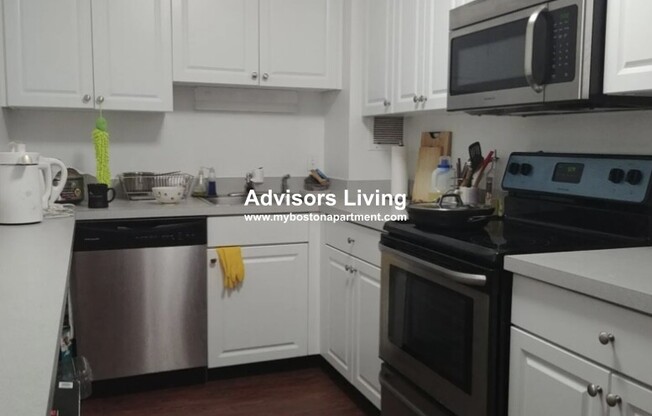 886 Huntington Ave.