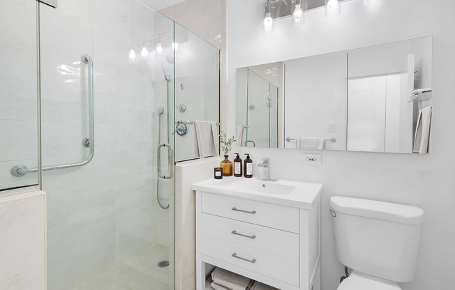 58 W 58th St Apt 14D