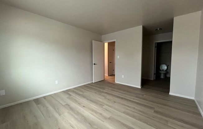2 beds, 2 baths, $1,495, Unit 120