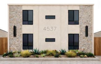 Two Bedroom with AC in Normal Heights! **Move In Special**