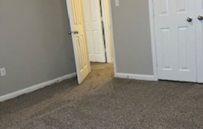 1328 McCulloh St