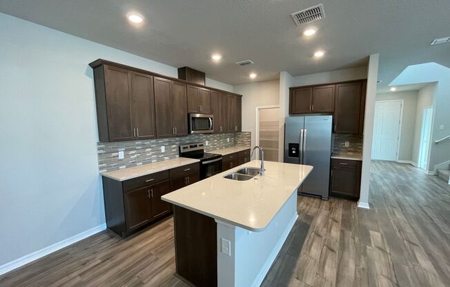 Spacious 3 Bedroom, 2.5 Bath Townhome in Legacy Place!