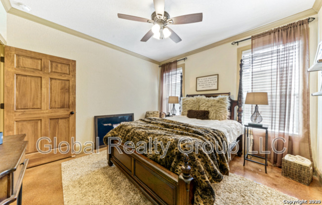 1670 GRUENE VINEYARD XING