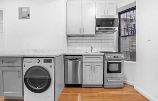 536 E 82 ST