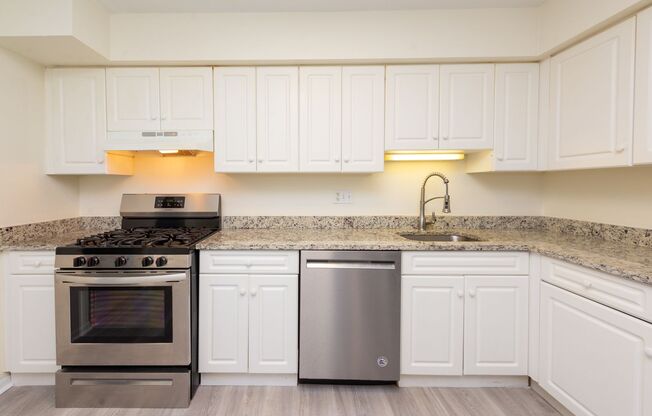 Chestnut Hill North Apartments