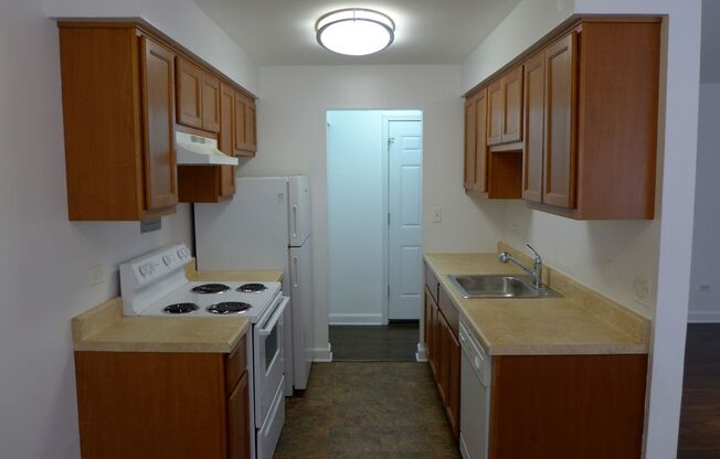 1 bed, 1 bath, 650 sqft, $1,595, Unit 3B