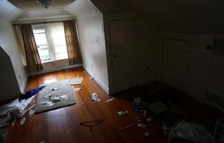 163 STRATHMORE RD