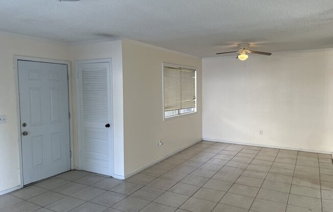 1208 BUSH RIV RD