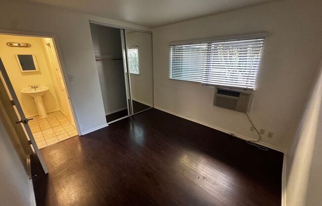 2 beds, 1 bath, 500 sqft, $2,095, Unit 1125-1