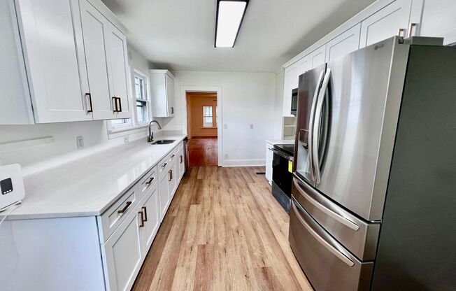 Charming Farmhouse in Chesapeake on .87 Acres