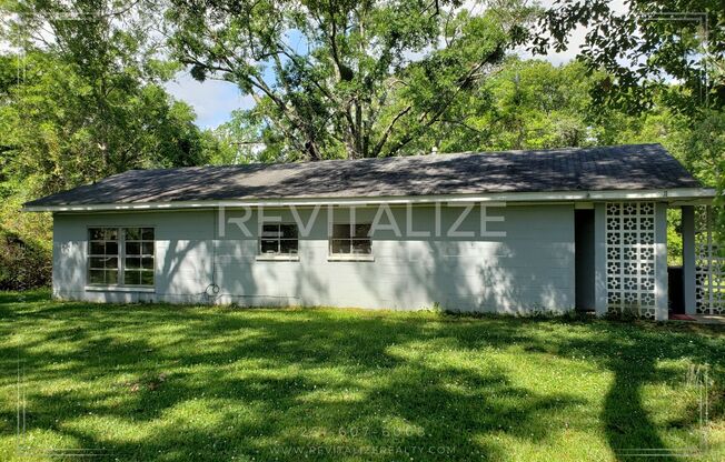 2 Bedroom 2 Bathroom Duplex in Mobile!