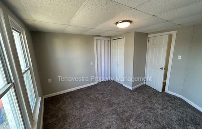 3 beds, 1.5 baths, $1,950