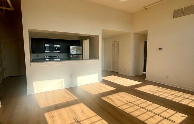 2 beds, 2 baths, 900 sqft, $2,399, Unit 508