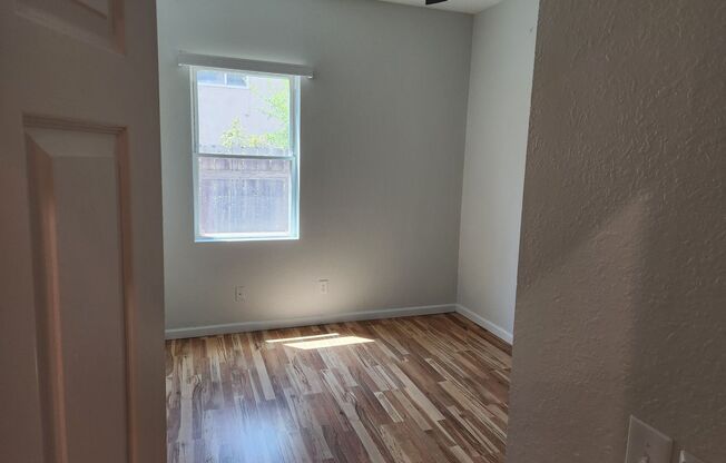 2 beds, 1 bath, $2,150