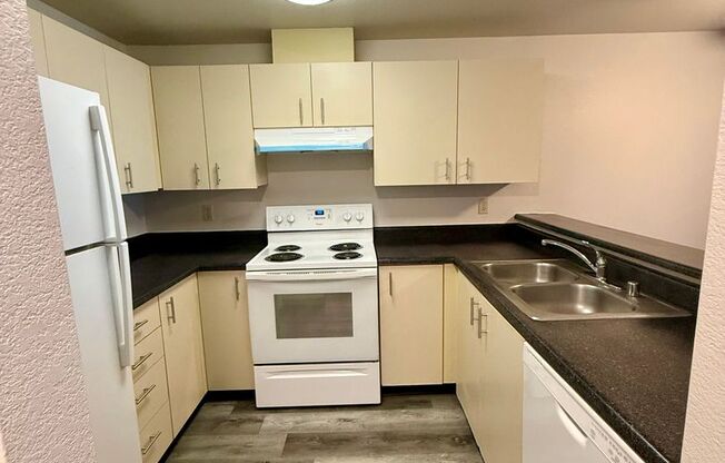 6700 ROOSEVELT APTS.